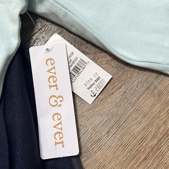 Ever & Ever Bunny Outfit - Picture 3 of 4